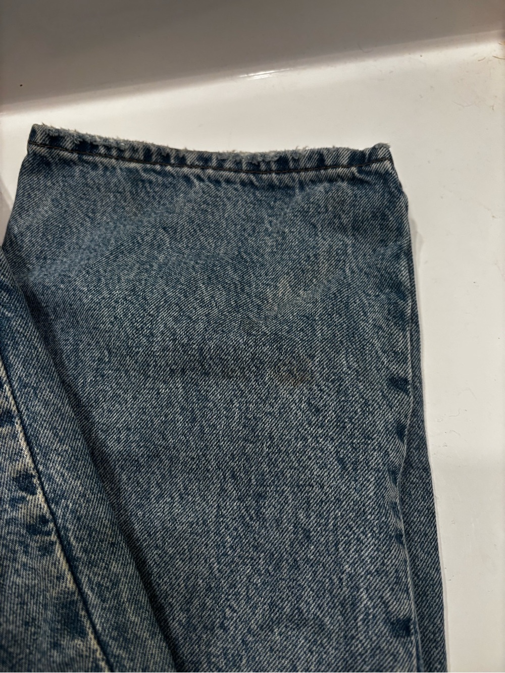 H&M size 12 Distressed Worn Jeans - Picture 6 of 9